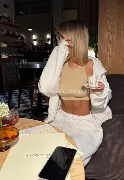 Brisbane escorts Cynthia — 2