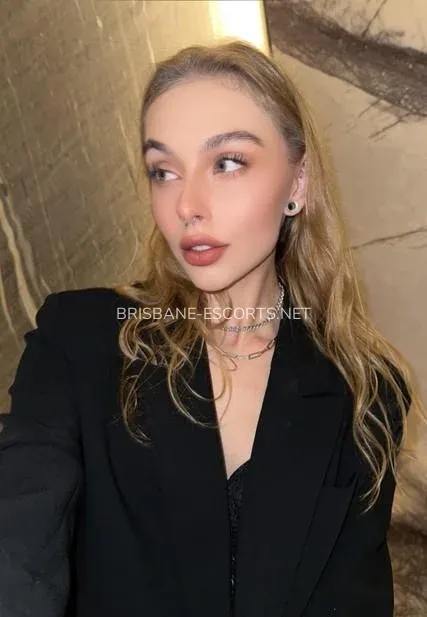 Brisbane escorts Zoe — 8