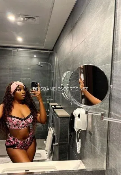 Brisbane escorts Lisa — 7