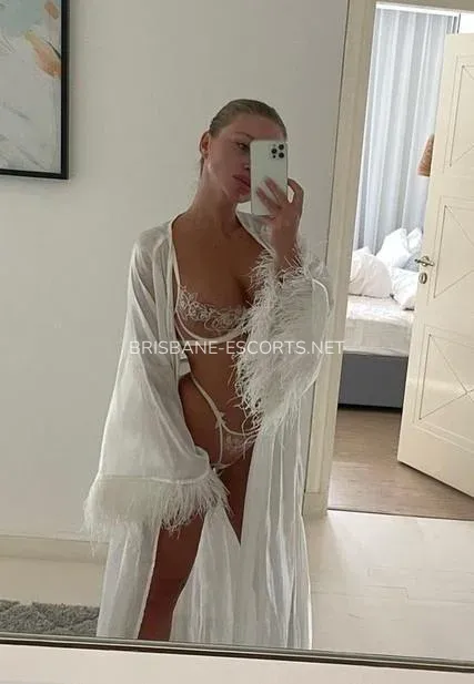 Brisbane escorts Elisabeth — 8