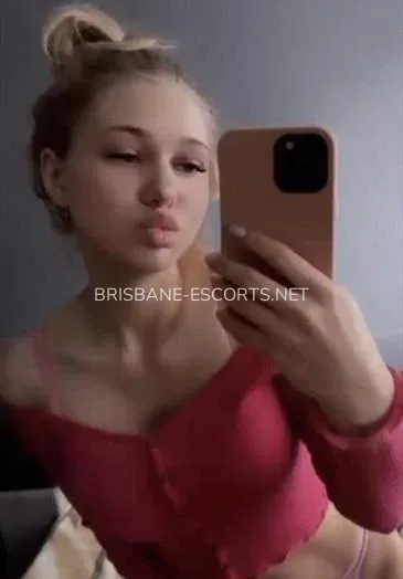 Brisbane escorts Elisabeth — 3