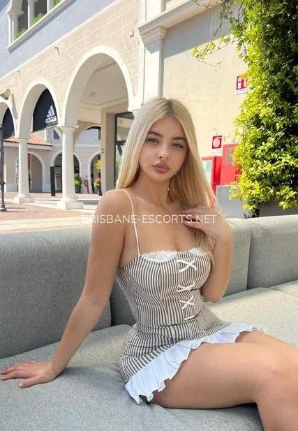 Brisbane escorts Emilia — 5