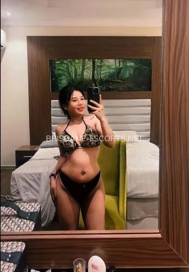 Brisbane escorts Samantha — 3