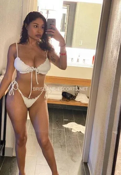 Brisbane escorts Astrid — 3