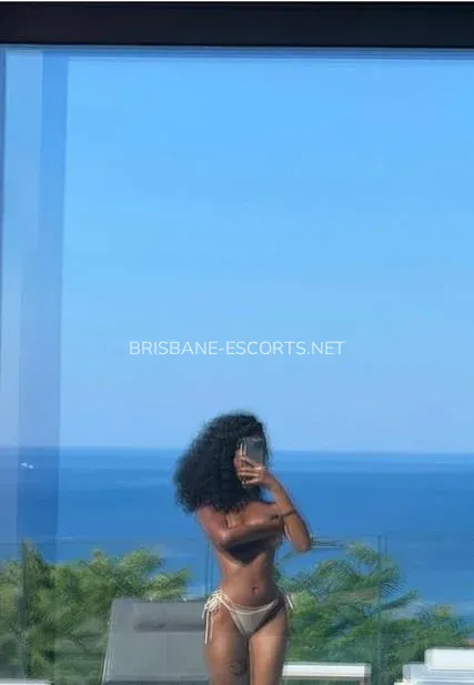 Brisbane escorts Emilia — 5