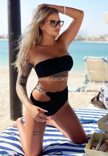 Brisbane escorts Amy — 4
