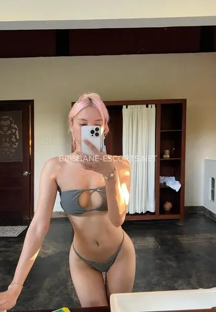 Brisbane escorts Allison — 1