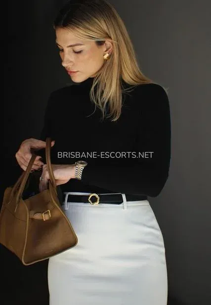 Brisbane escorts Autumn — 3