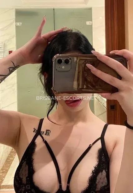 Brisbane escorts Valerie — 4