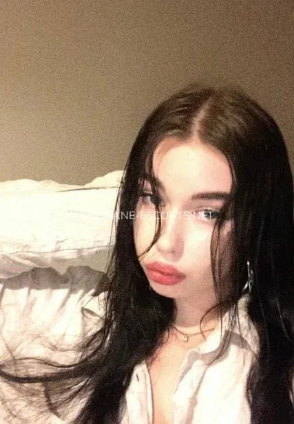 Brisbane escorts Valerie — 3