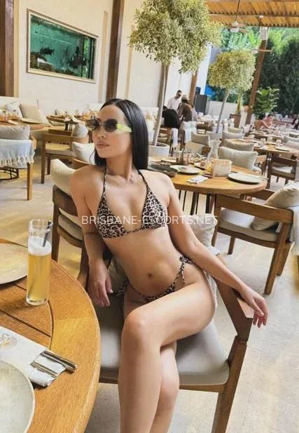 Brisbane escorts Summer — 1