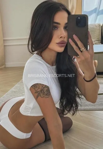 Brisbane escorts Yvonne — 2