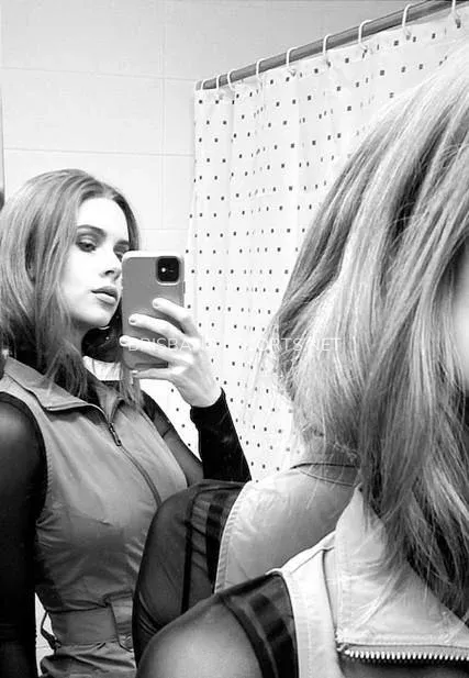 Brisbane escorts Olivia — 1