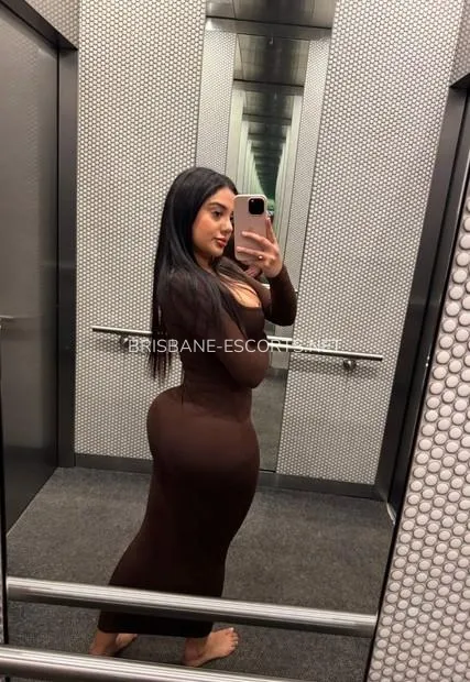 Escort djevojka Reese - Brisbane