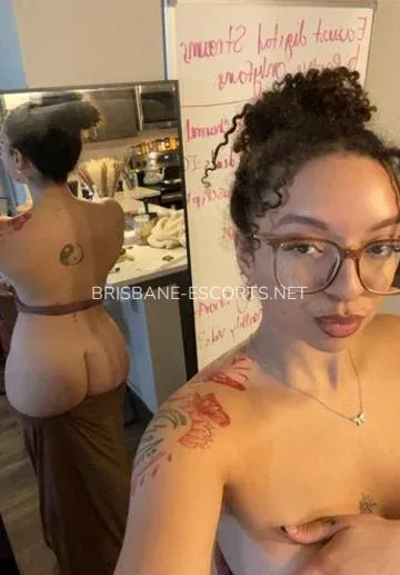 Brisbane escorts Louise — 1