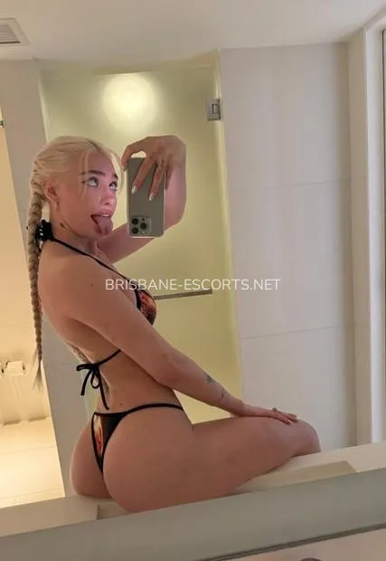 Brisbane escorts Helen — 2