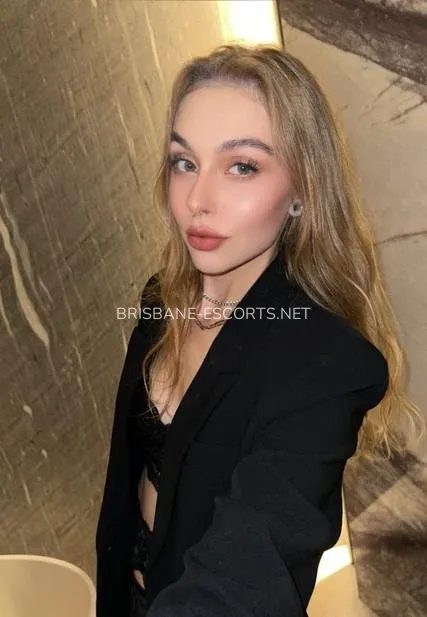 Brisbane escorts Zoe — 7